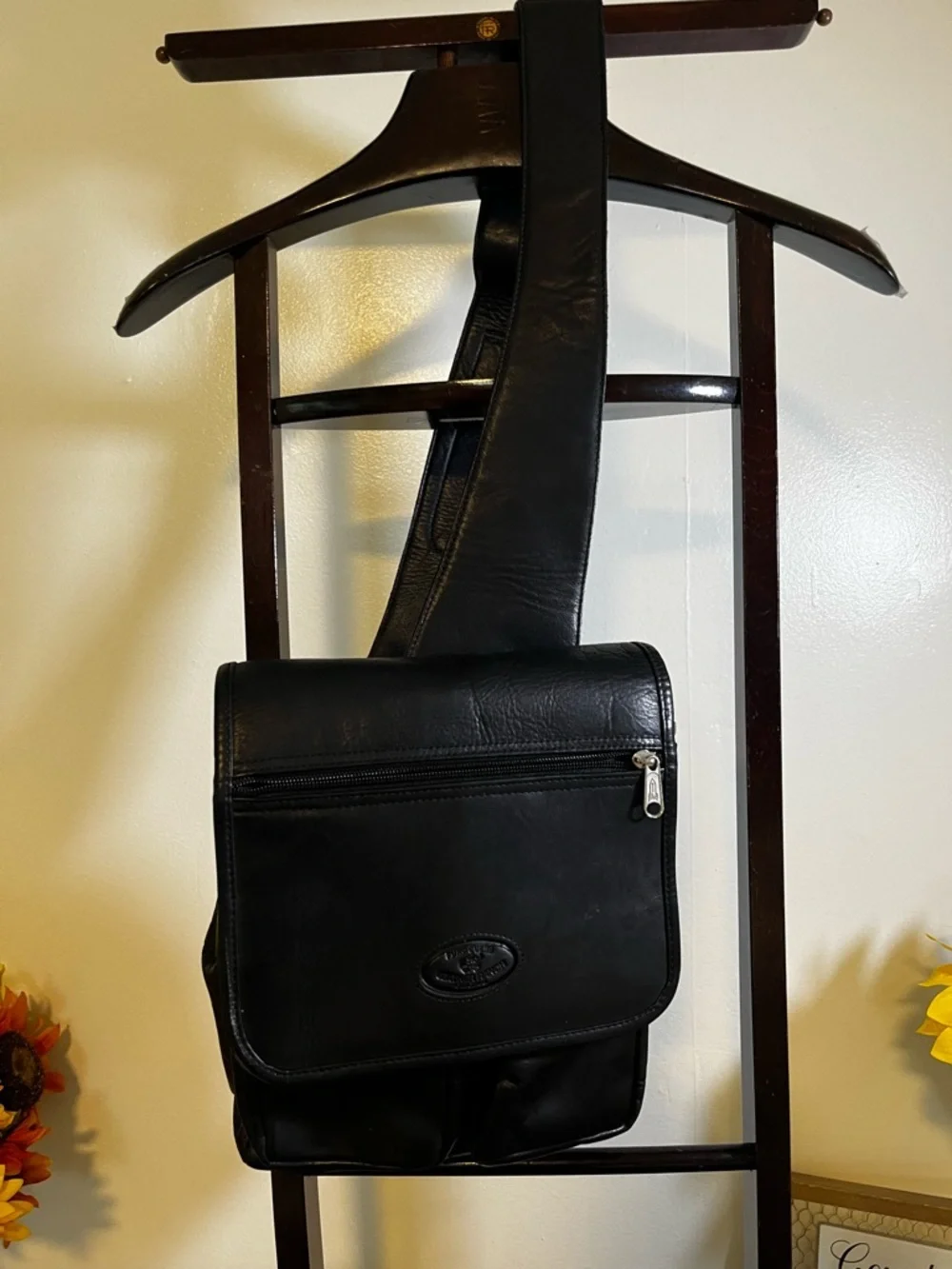 Vintage Leather Ranch Crossbody Bag Black Multi Pocket Genuine Leather
